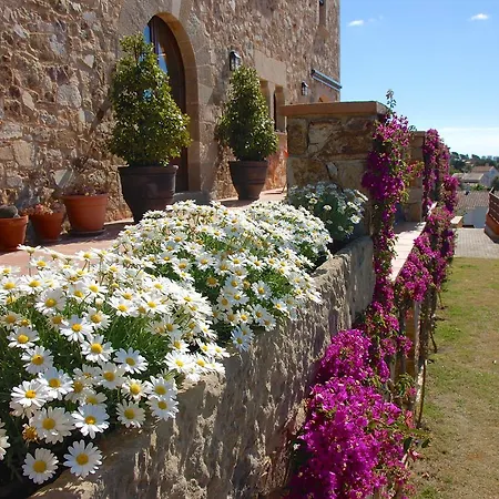 Petit Costabravasi Villa *