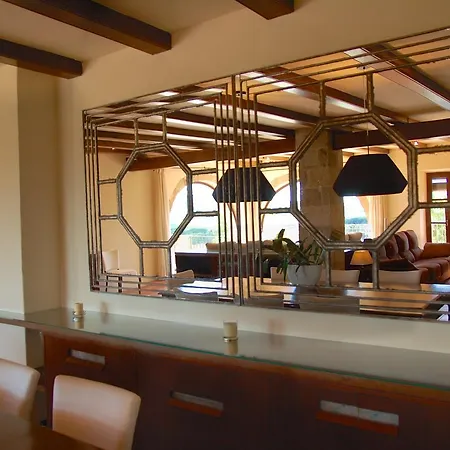 Petit Costabravasi Villa