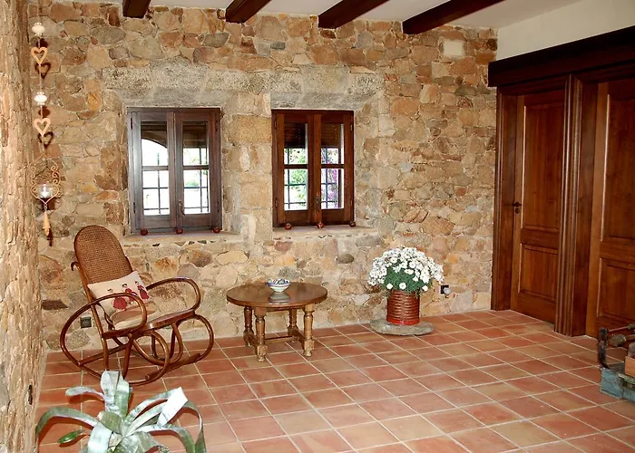 Petit Costabravasi Villa *