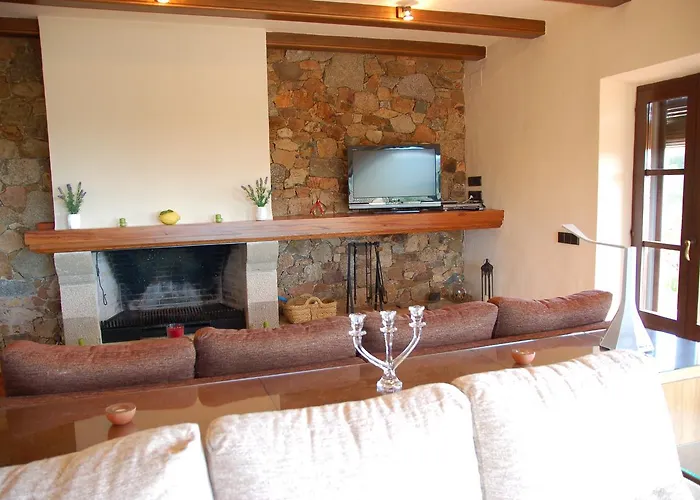 Petit Costabravasi Villa *